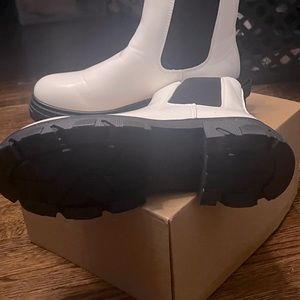 Too big didn’t fit well